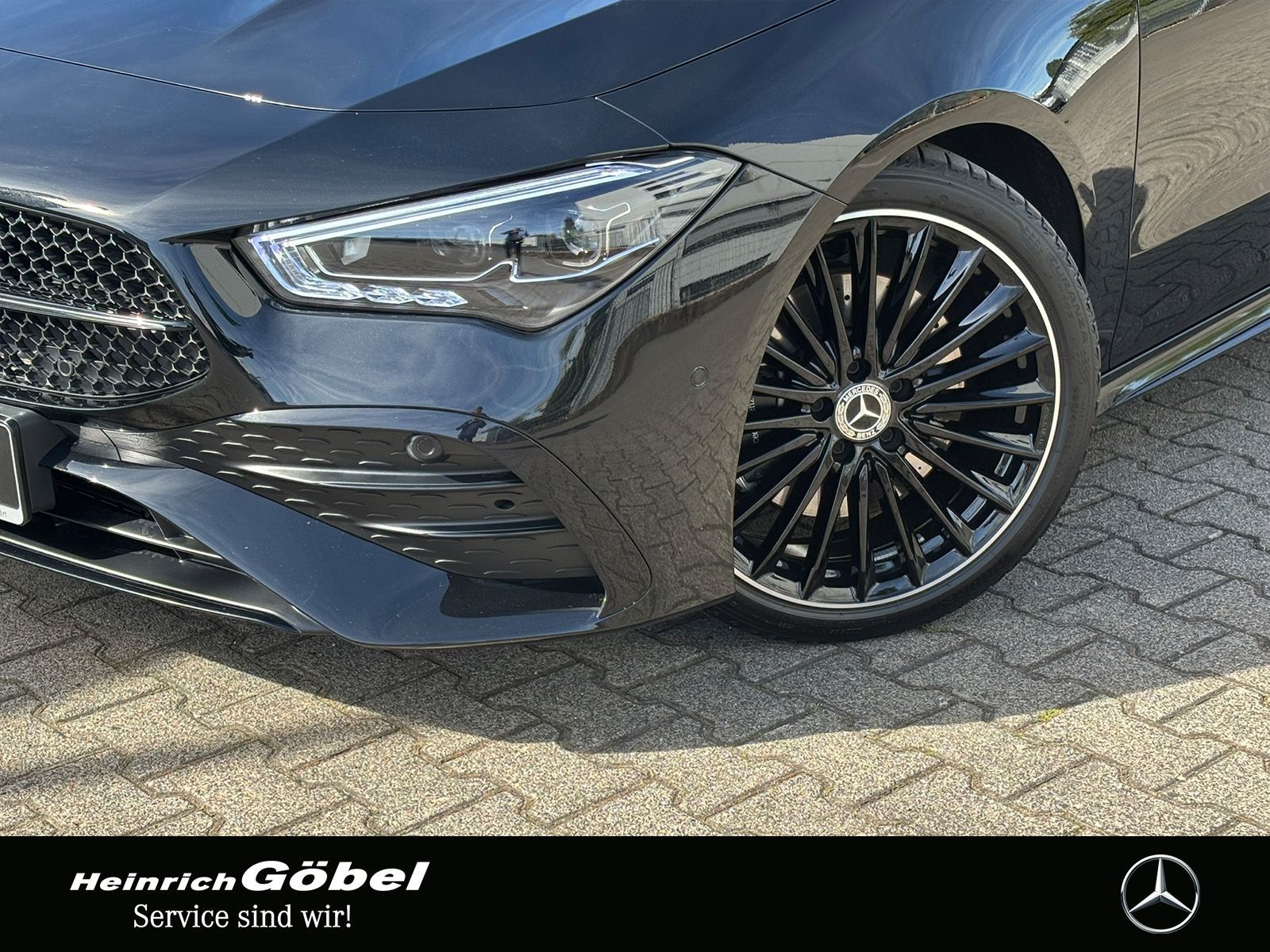 Fahrzeugabbildung Mercedes-Benz CLA 200 AMG*KEYSLESS*APPLE-CARPALY*AMBIENTEBEL