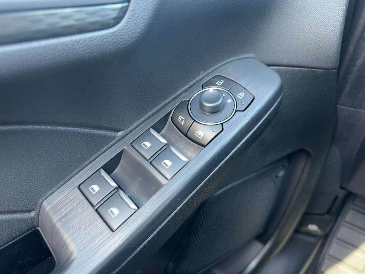 Ford Kuga - Bild 17