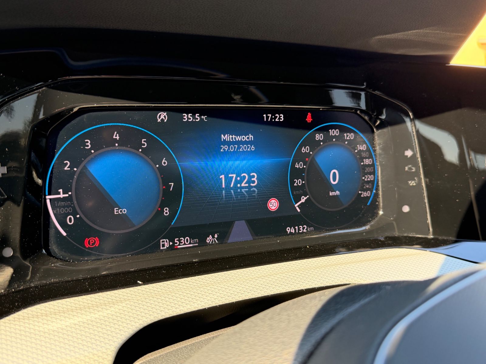 VW Golf VIII Variant Move AAC GZJR NAVI SHZ LED