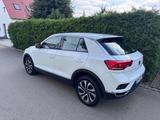 Volkswagen T-Roc 1.5 TSI DSG ACTIVE ACTIVE - VW T-Roc von privat