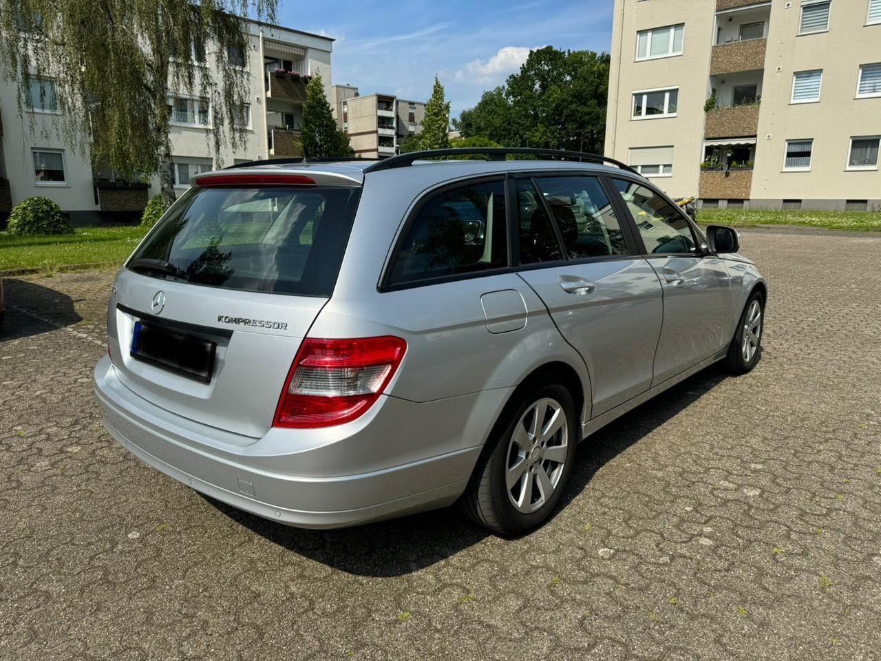 Mercedes-Benz C180 2008 — engine 156 HP (115kW)