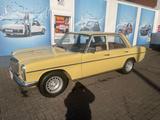 Mercedes-Benz Mercedes w115 Strich 8 Oldtimer 230/4 zu v... - Mercedes-Benz 230 in Bremen