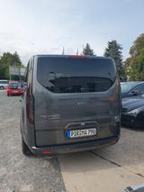 Ford Tourneo - Ford Tourneo aus 2020