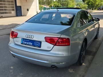 Audi A8 - 6