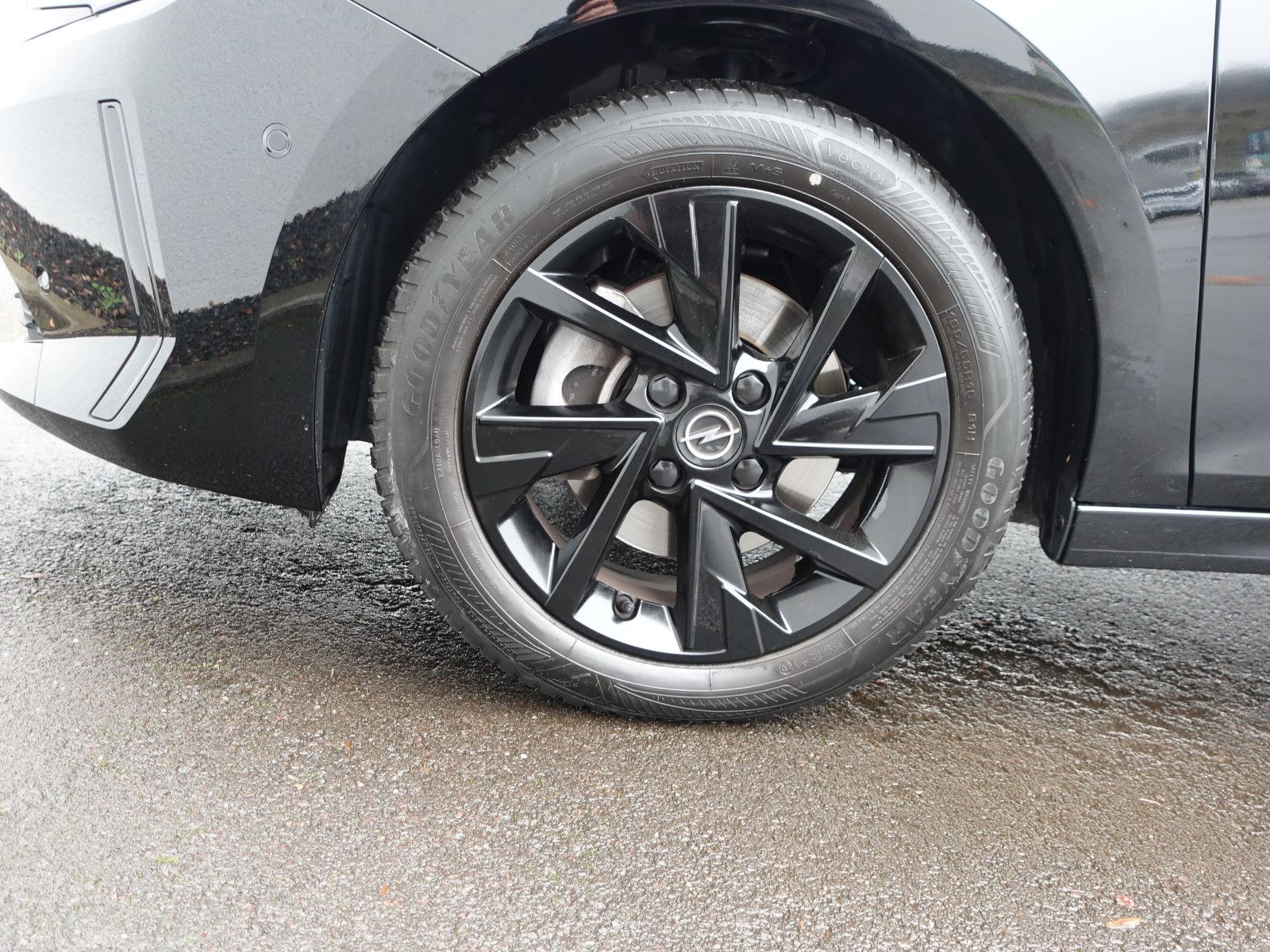 Fahrzeugabbildung Opel Corsa 1.2Turbo Automatik SHZ,Allwetter,LED,PDC