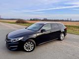 Kia Optima 1.7 CRDi DCT Spirit  Spirit Business AHK  - Kia Optima: Schwarz
