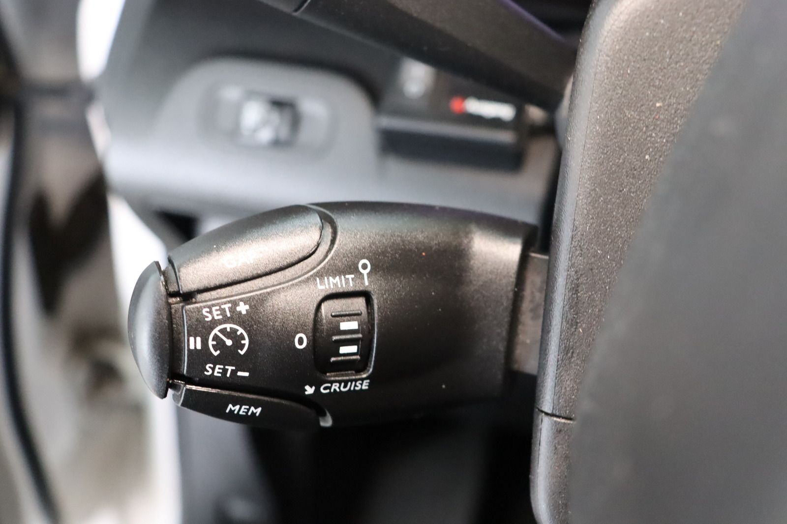 Fahrzeugabbildung Citroën Berlingo Kasten * Navi * Anhängerk. * Lang