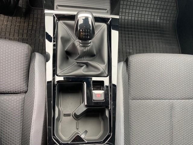 Autohaus Franke & Ebert - Opel Astra Wireless-Charging+ Kamera+LED+SHZ+LHZ+PP - Bild 13 Autohaus Franke & Ebert - Opel Astra Wireless-Charging+ Kamera+LED+SHZ+LHZ+PP - Bild 13