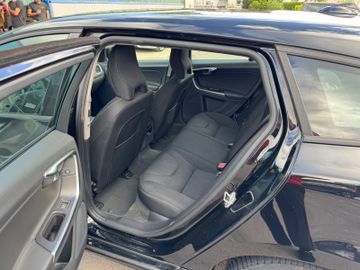 Volvo V60 - 8
