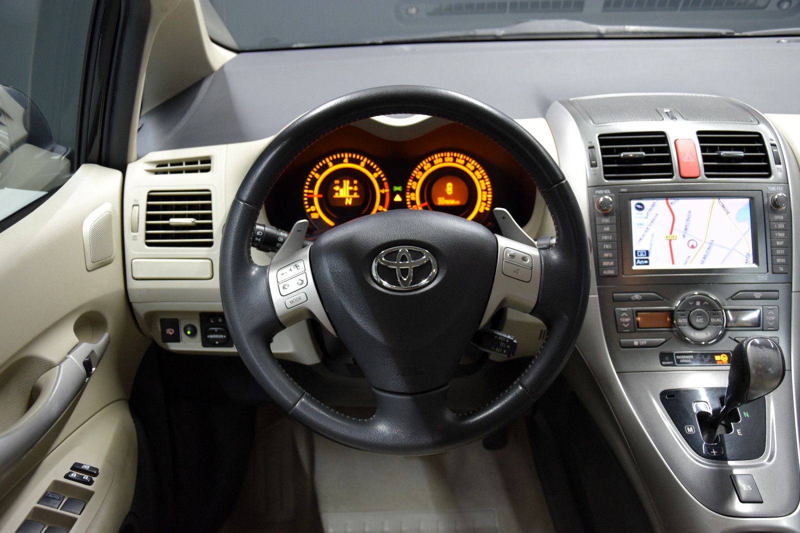 Fahrzeugabbildung Toyota Auris Executive 1. Hand Sitzheiz. Automatik PDC
