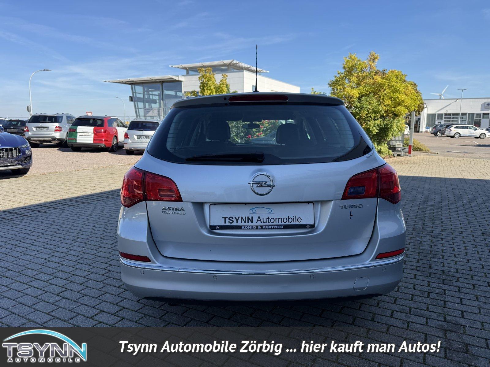 Opel Astra 2013 — photo 7