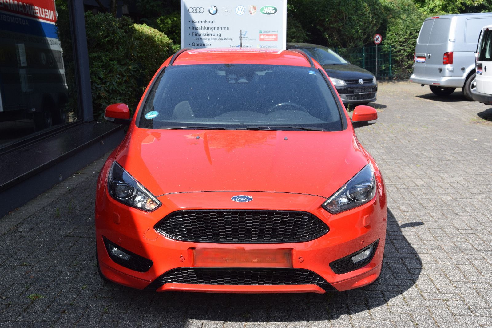 Fahrzeugabbildung Ford Focus Turnier ST-Line Motor verliert Wasser