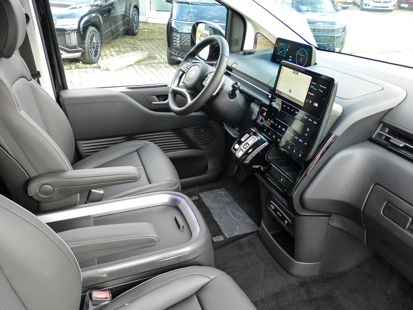 Hyundai Staria – Bild 4