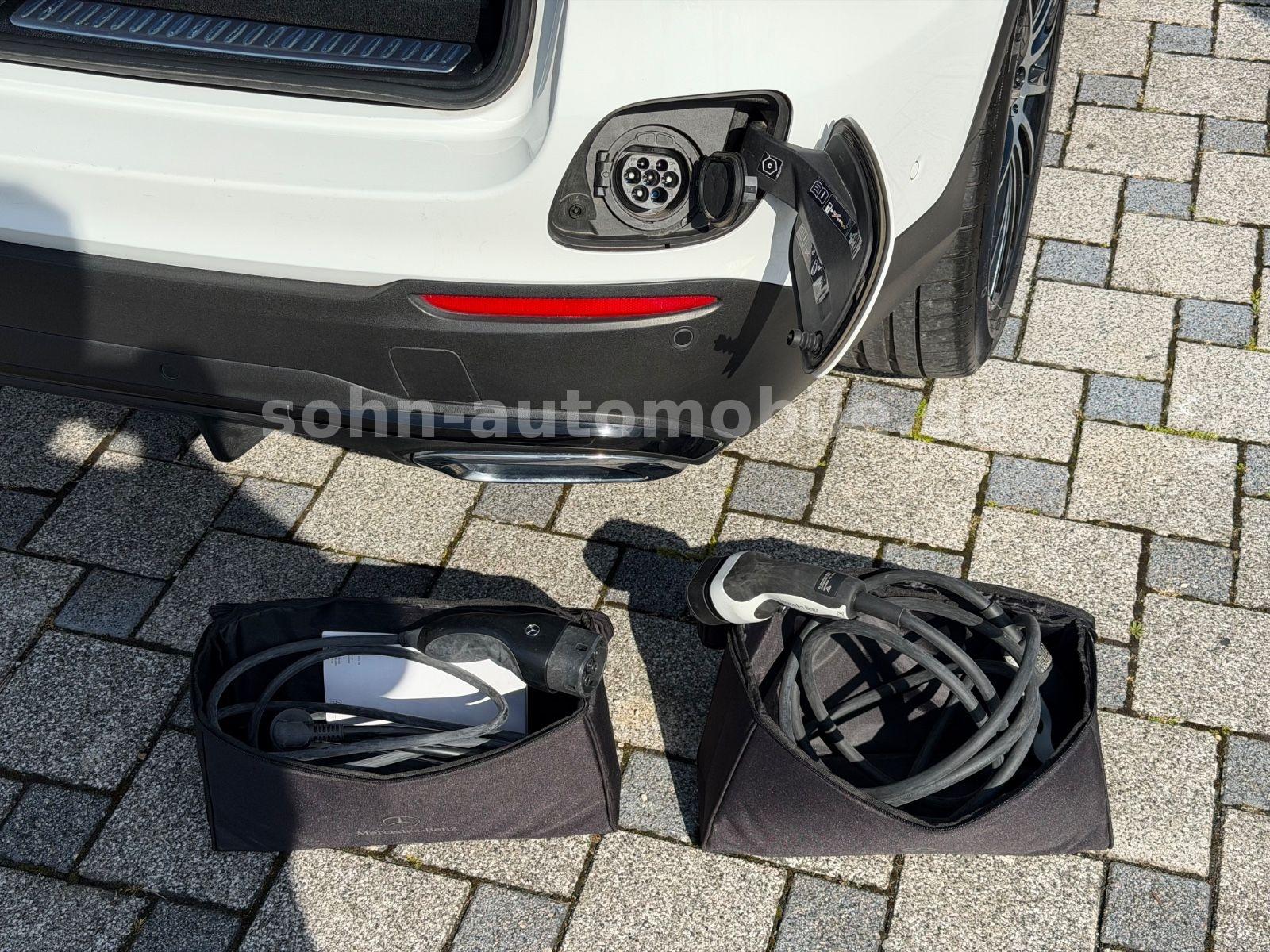 Mercedes-Benz GLC 300 e 4M AMG-Line/Pano/Distro/Night/Wide/AHK
