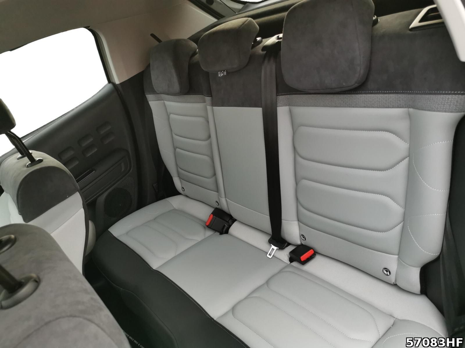 Fahrzeugabbildung Citroën C3 1.2 PureTech 110, Elle