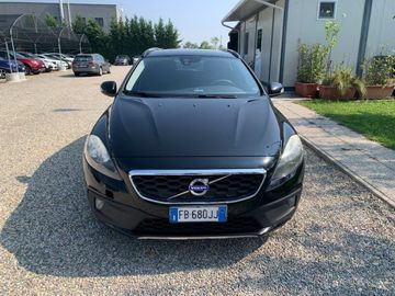 Volvo V40 Cross Country - 8