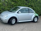 Volkswagen Beetle 1.6-TÜV neu- wenig KM - gebrauchte VW Beetle aus dem Jahr 2001