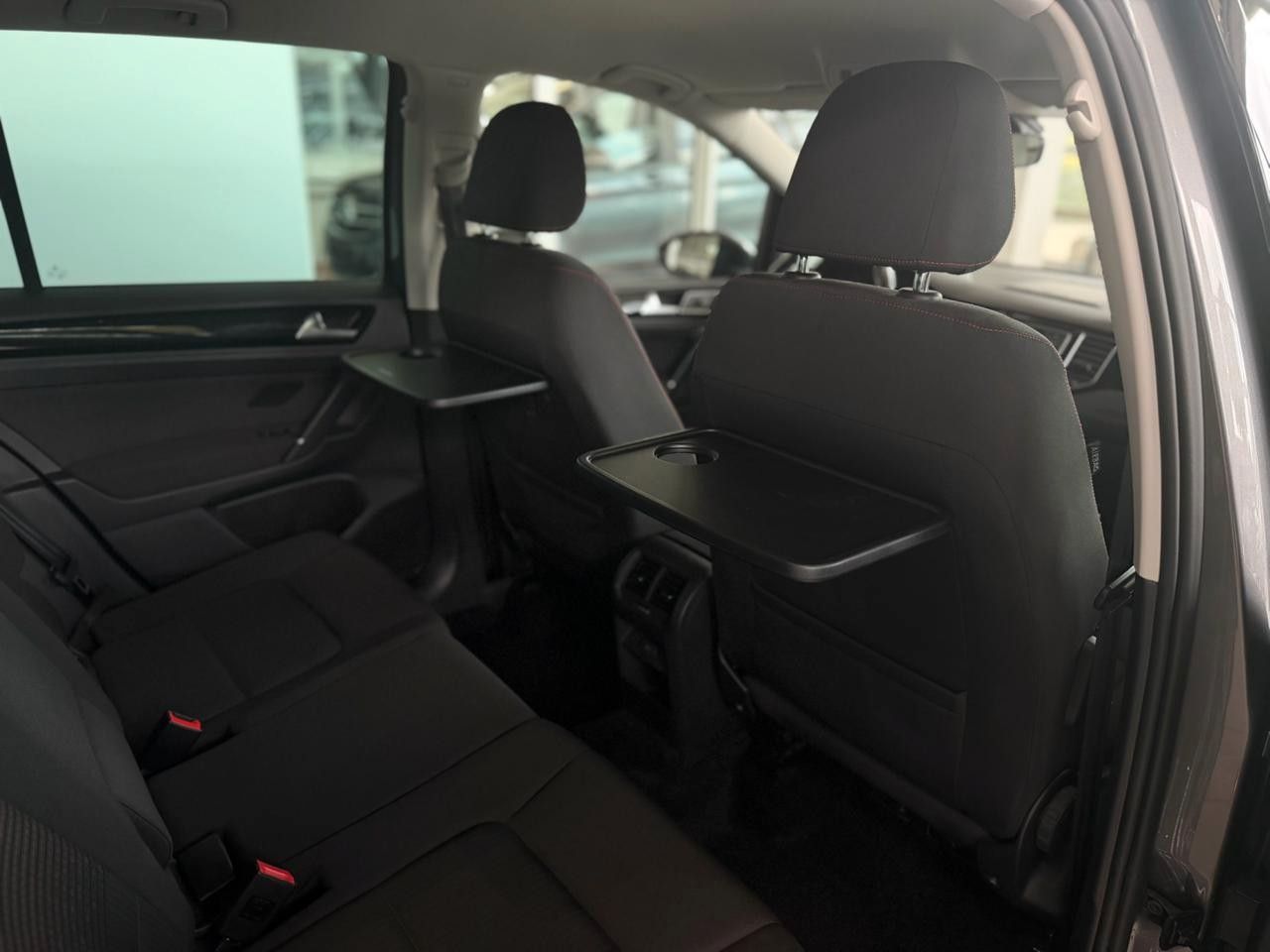 Fahrzeugabbildung Volkswagen Golf Sportsvan TDI DSG SOUND NAVI AHK ACC ALU