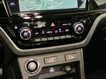 Fahrzeugabbildung Ssangyong e-Motion Platinum **WÄRMEPUMPE**Finanzierung**
