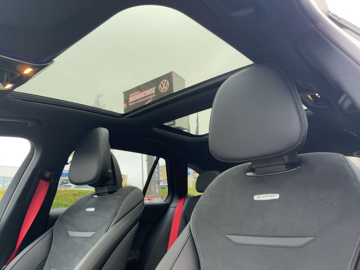 Fahrzeugabbildung Mercedes-Benz C 63 S E-Performance T-Modell AMG/Night-II/Pano
