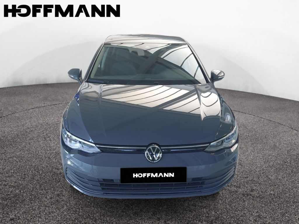 Fahrzeugabbildung Volkswagen Golf 1.5 TSI Life LED Rear View