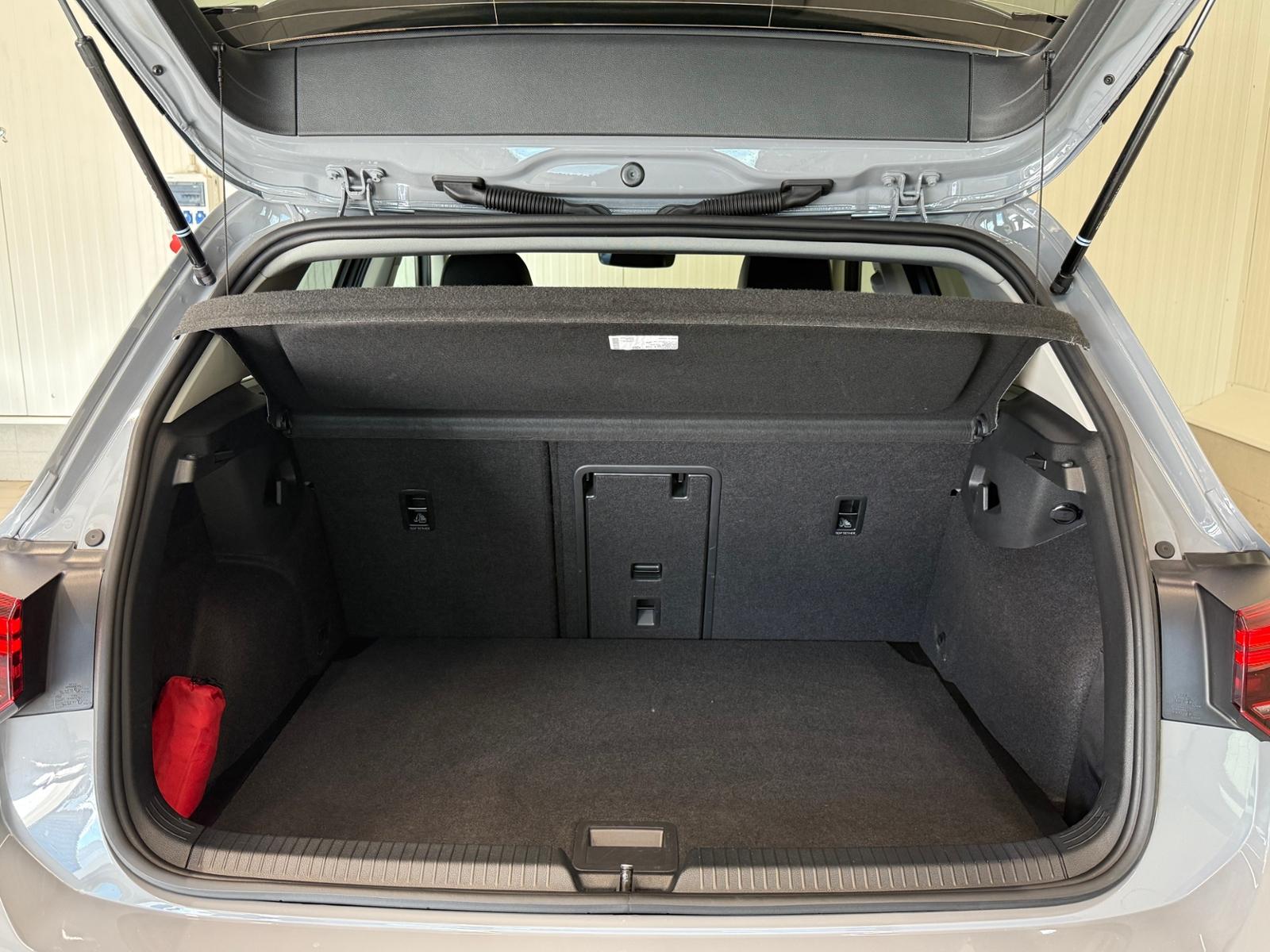 Volkswagen Golf VIII Goal 1.5 eTSI DSG LED RFK SHZ ACC, миниатюра 6