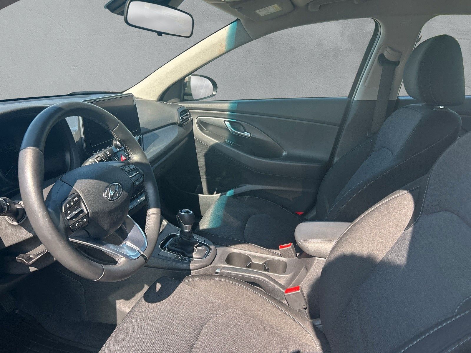 Hyundai i30 1,0L T-GDI Trend MHEV Klima-Auto*Navi*RFK foto 11