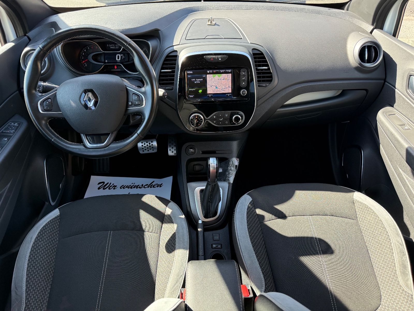Fahrzeugabbildung Renault Captur BOSE Edition NAVI LED KAMERA AUTOMATIK