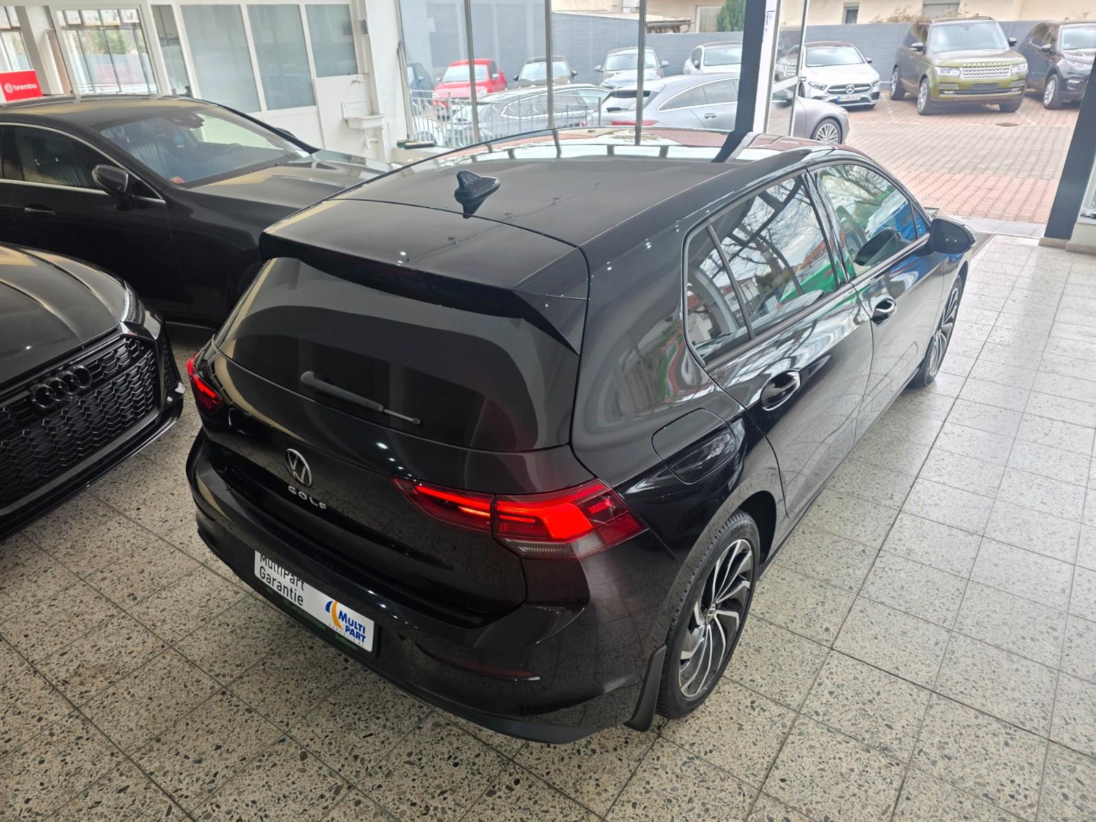 Volkswagen Golf VIII Lim. Life, миниатюра 8