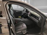 Volkswagen Passat R-Line 2.0 TDI DSG Sportpaket AHK Panodac - Volkswagen Passat: Kombi, Automatik