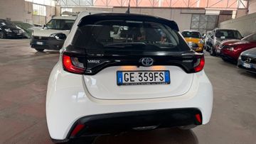 Toyota Yaris - 4