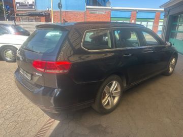 Volkswagen Passat Variant - 9
