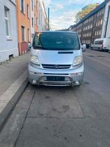Opel Vivaro 2.5 TÜV 1Hand Standheizung Kli... - gebrauchte Opel Vivaro aus dem Jahr 2004