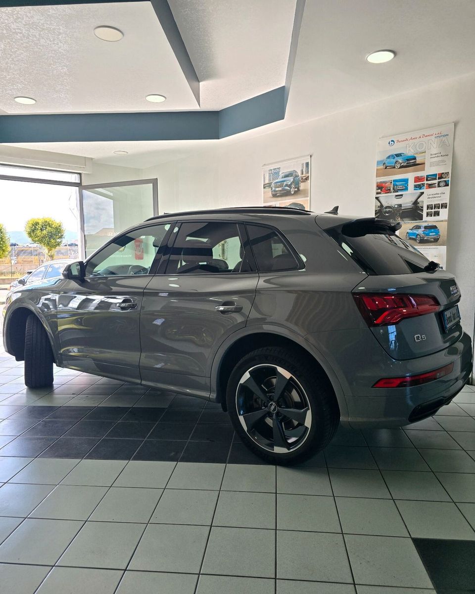 Audi Q5 TDI quattro S tronic S line plus imagem 2