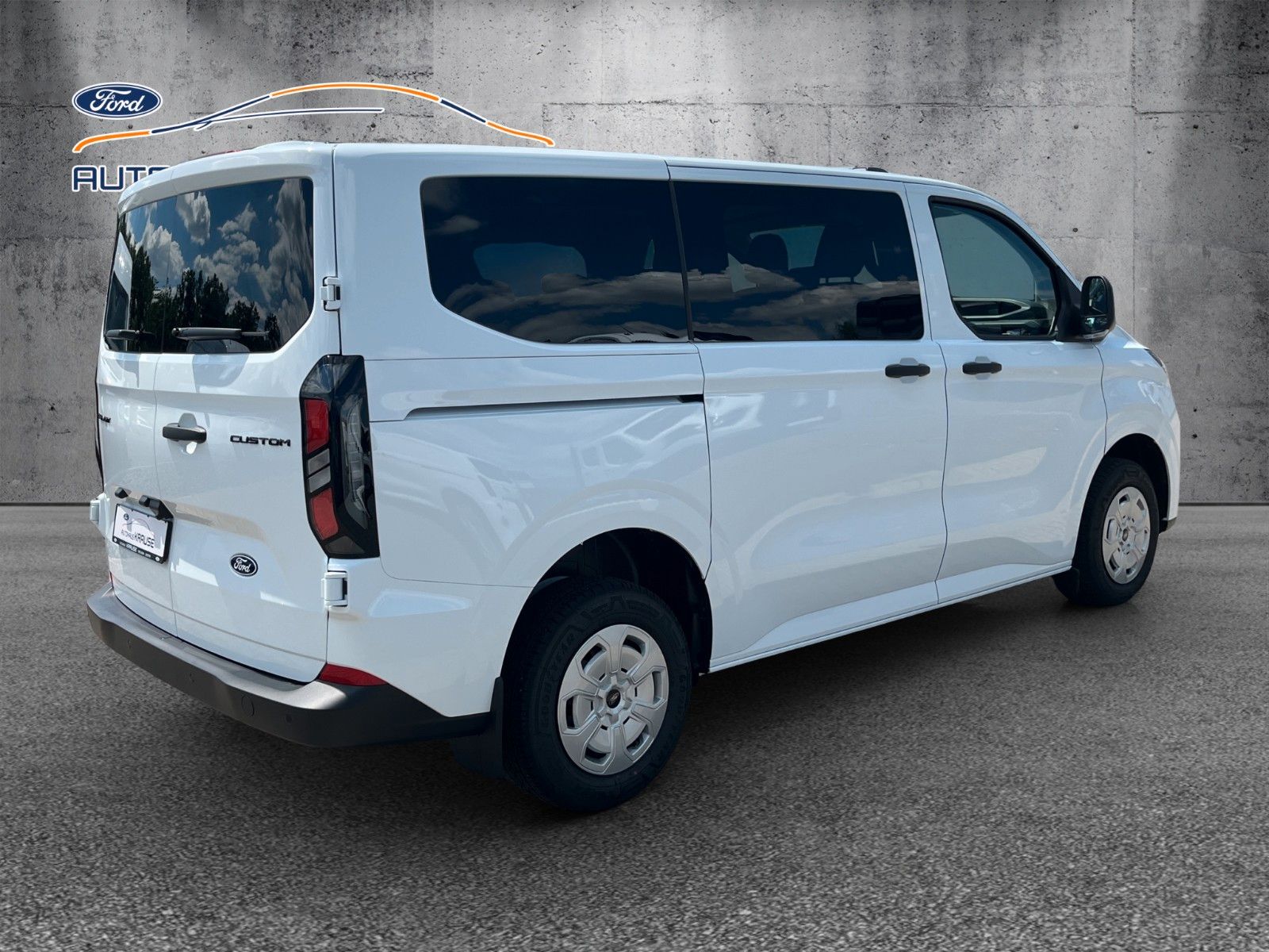 Fahrzeugabbildung Ford Transit Custom Kombi 320 L1 Trend