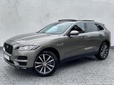 Jaguar F-Pace 25d AWD Pure*Pano*Kamera*Navi*Leder
