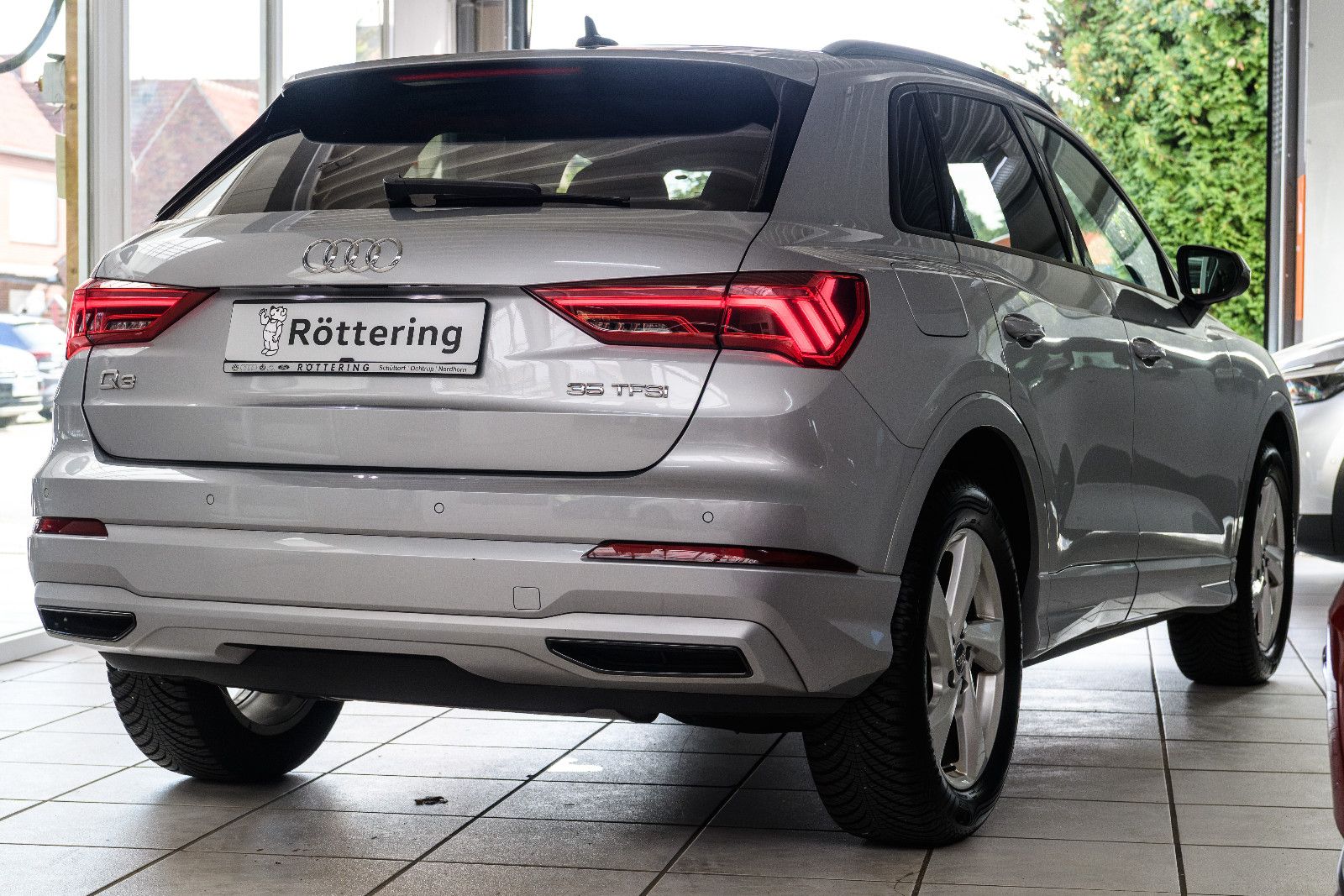 Fahrzeugabbildung Audi Q3 35 TFSI advanced