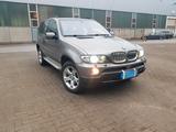 BMW X5 3.0d - - BMW X5 aus 2004 mit Diesel-Antrieb