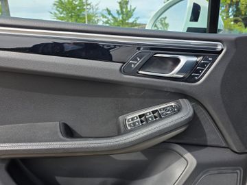 Porsche Macan - 11