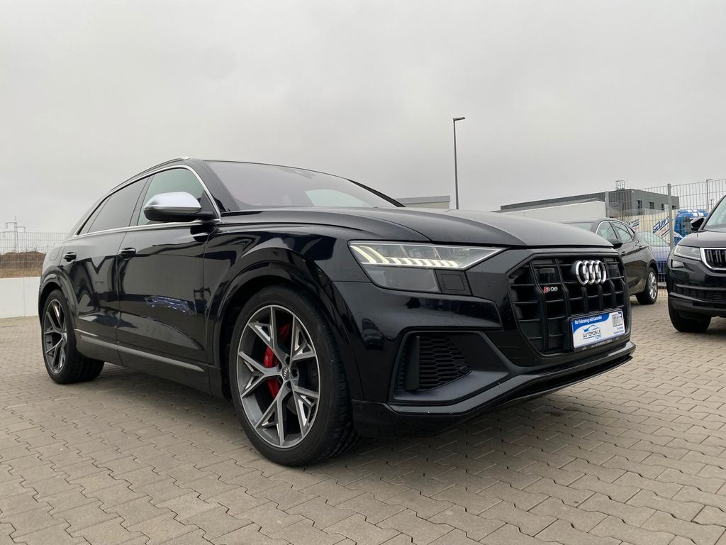 Audi SQ8