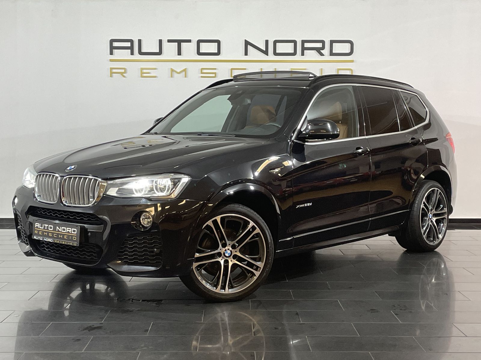 BMW X3 xDrive 35d*Pano*M-Sport*AHK*Memory*HeadUP*
