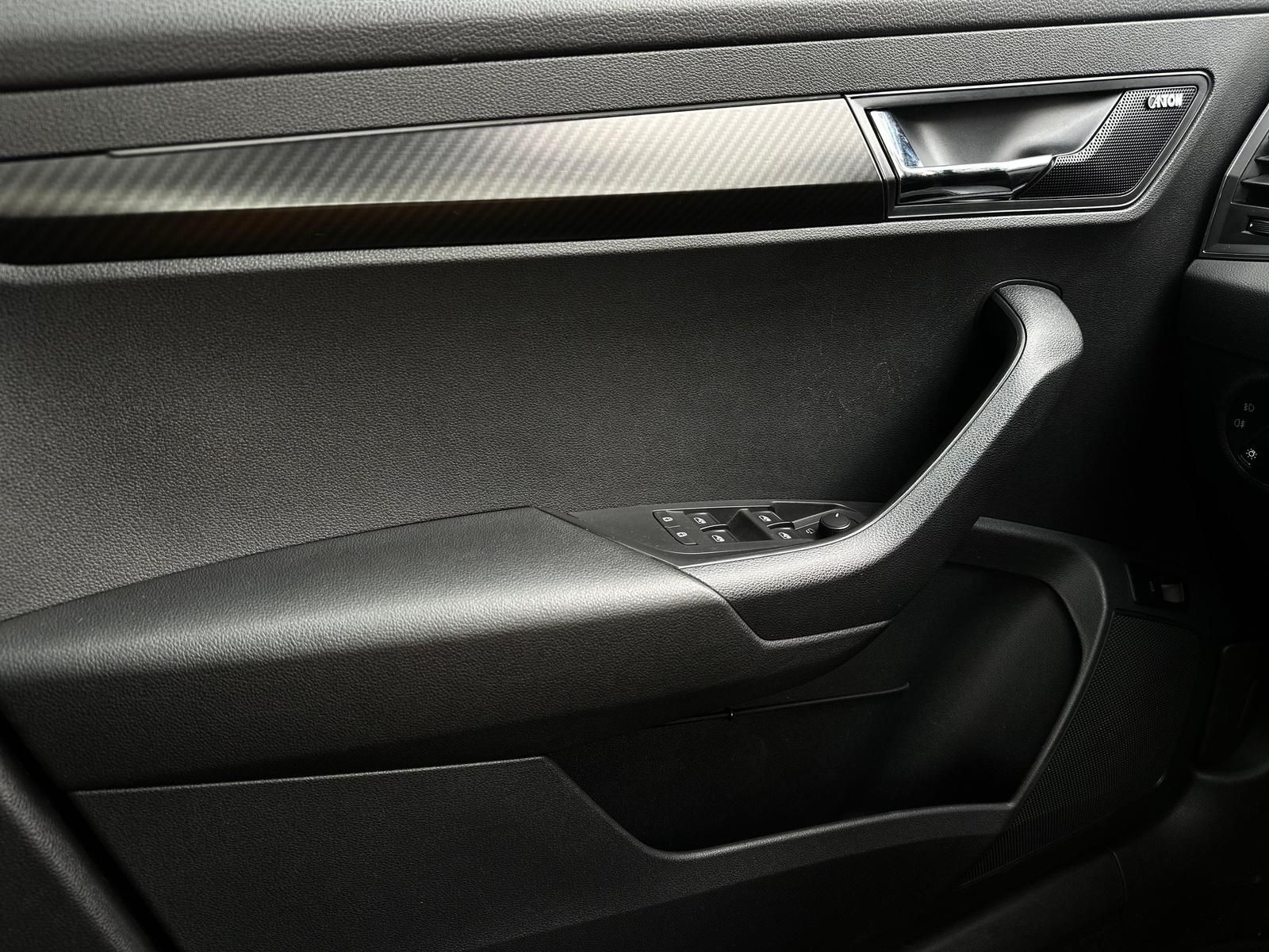 SKODA Karoq 2.0TSI SPORTLINE 4x4* LED#AHK#PANO#SH#KEYL - Image 18