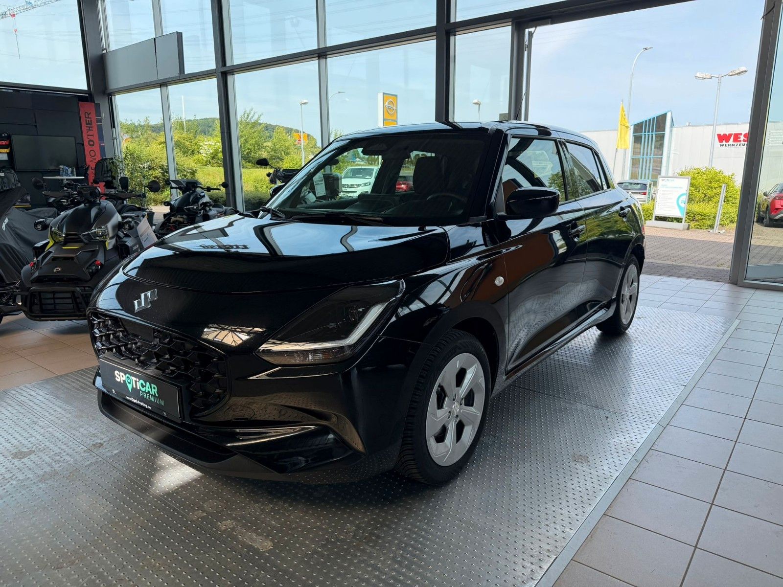 SUZUKI Swift