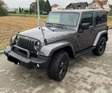 Jeep Wrangler 2.8l CRD Sahara Twin Top - graue Jeep Wrangler