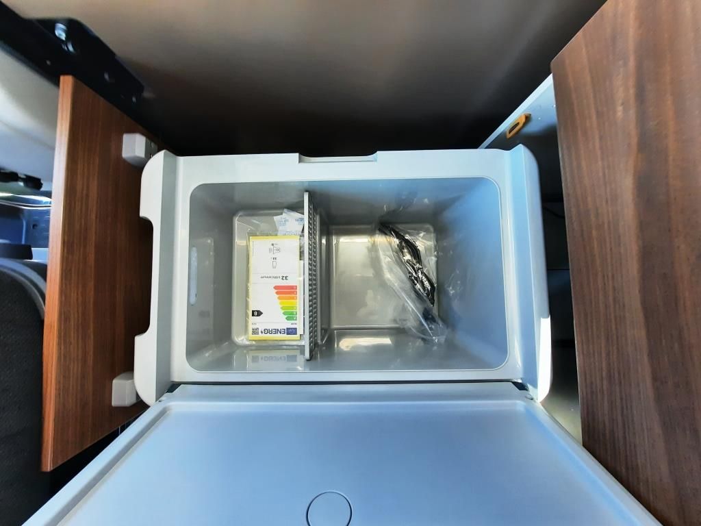 Fahrzeug Übersicht 16 Fahrzeugabbildung Bürstner Papillon PC 6.0 Verfüg./Sparen Sie 3.508,- €