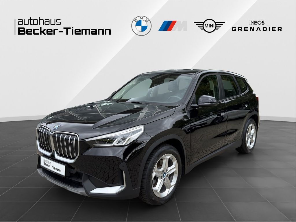 Image of BMW iX1