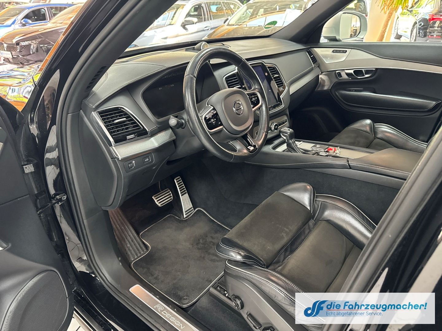 Fahrzeugabbildung Volvo XC90 R Design AWD T6 E6 HUD StandHZG Navi Leder