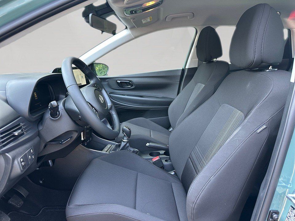 Fahrzeugabbildung Hyundai BAYON 1.0T 100PS Select