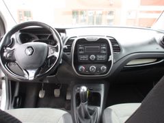 Fahrzeugabbildung Captur Dynamique dCi 90 AHK ACC Fahrerprofil SHZ