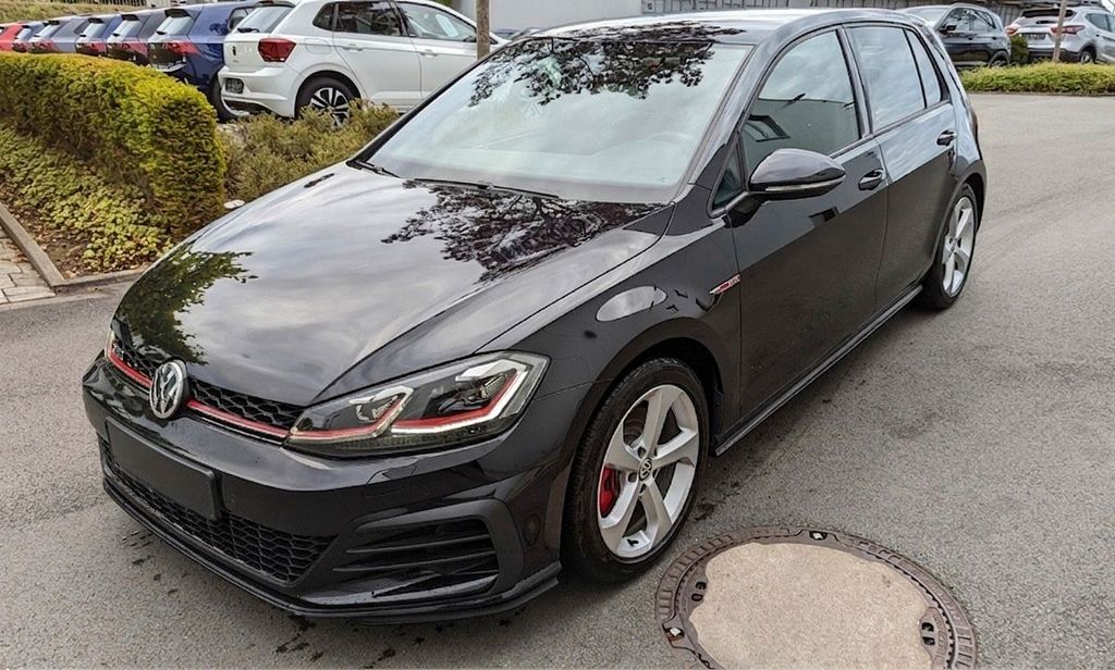 Image of Volkswagen Golf